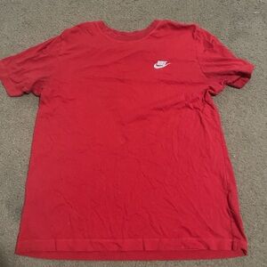 Nike Men's Red T-Shirt
